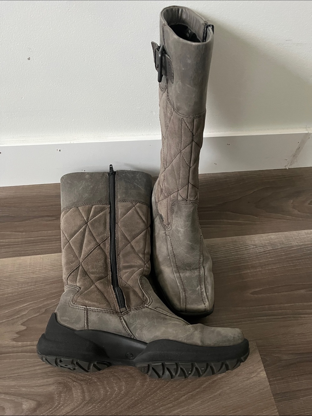 Gore-Tex Wool Lined Ecco Women's Tall Quilted Taupe Leather Boots